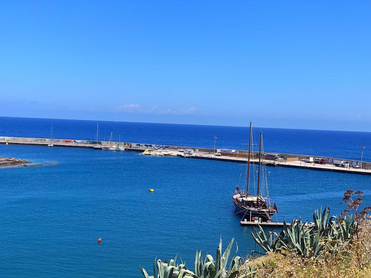 Hotel Isolabella Вентотене Екстер'єр фото