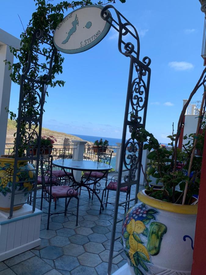 Hotel Isolabella Вентотене Екстер'єр фото